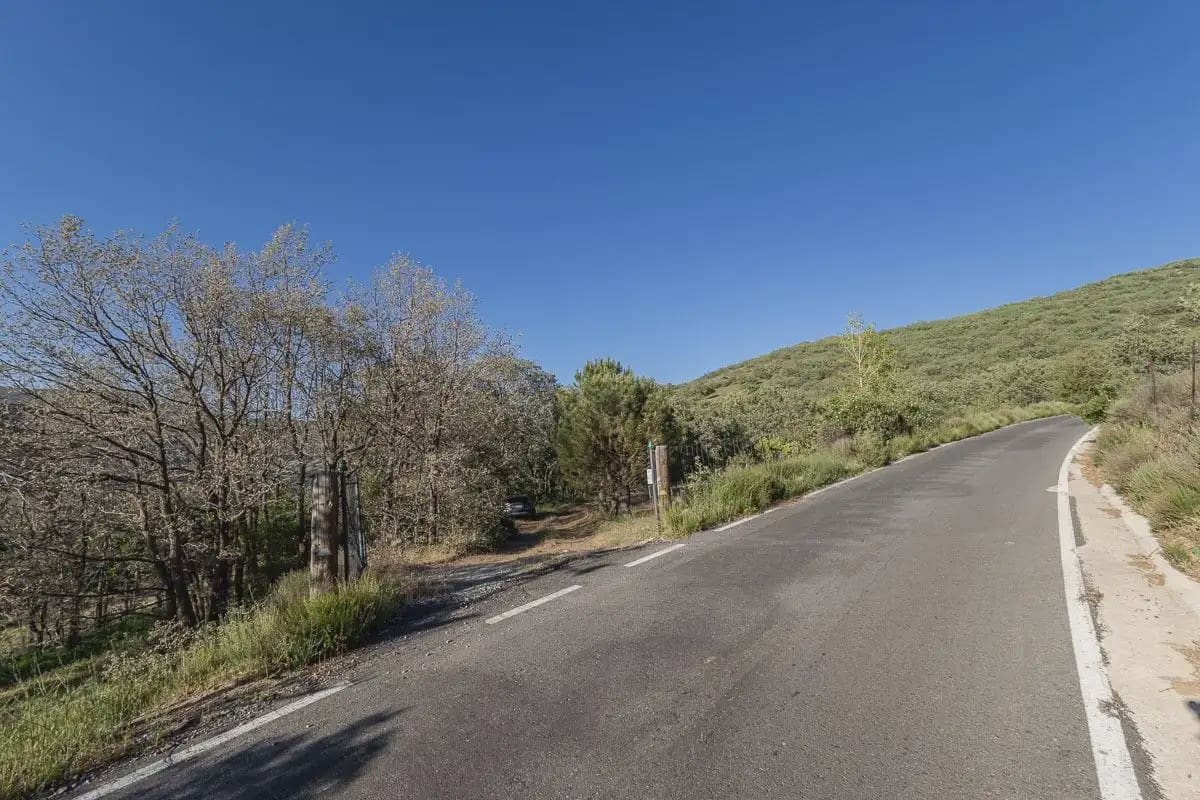 Finca/Casa Rural de 2 habitaciones en Güéjar Sierra en venta - 129.000 € (Ref: 9902628)