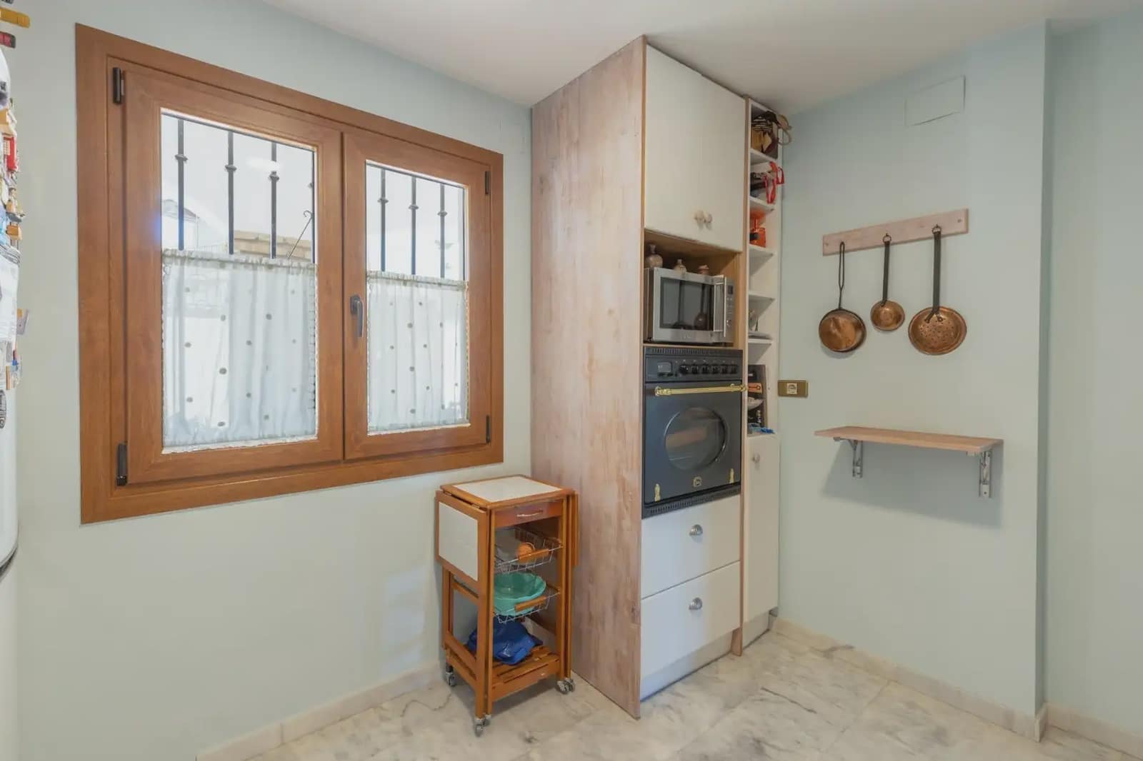 3 slaapkamer Villa te koop in La Zubia met zwembad garage - € 330.000 (Ref: 9902630)
