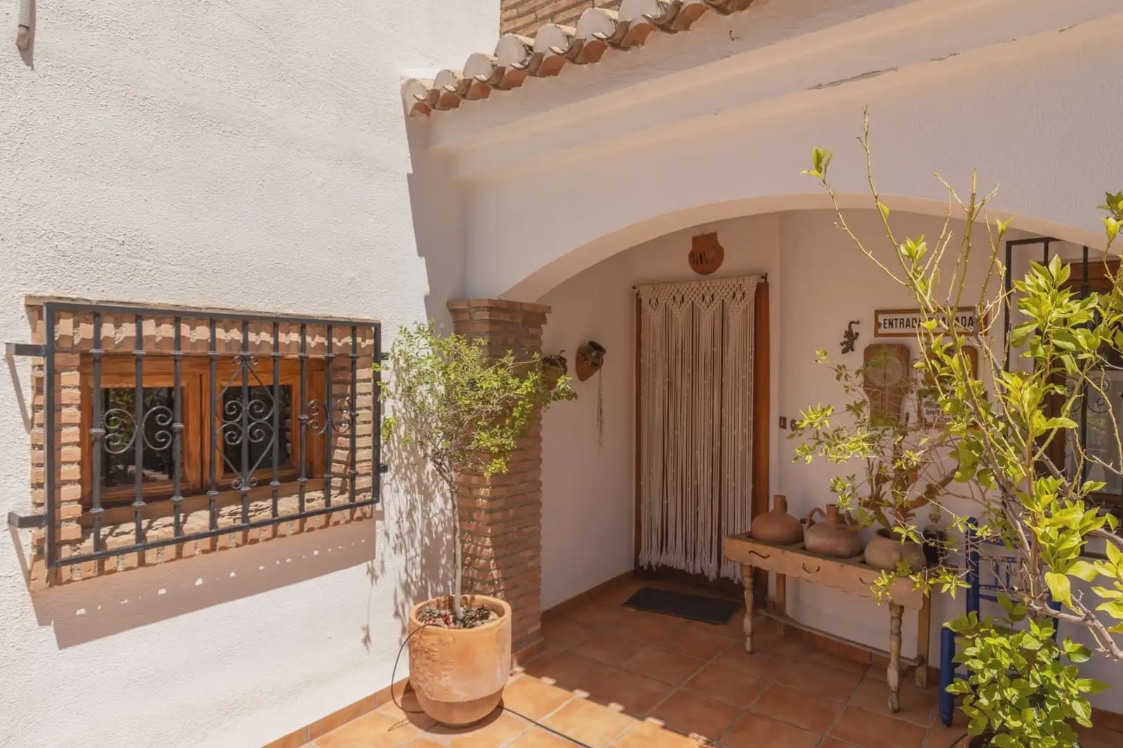3 slaapkamer Villa te koop in La Zubia met zwembad garage - € 330.000 (Ref: 9902630)