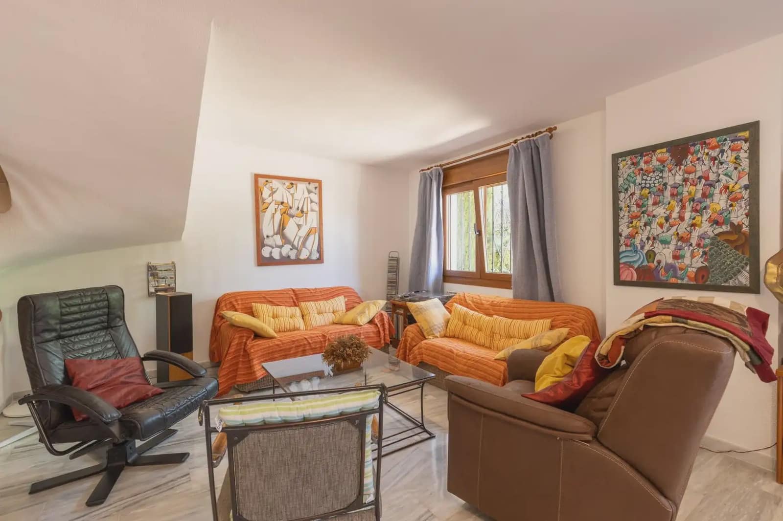 3 slaapkamer Villa te koop in La Zubia met zwembad garage - € 330.000 (Ref: 9902630)