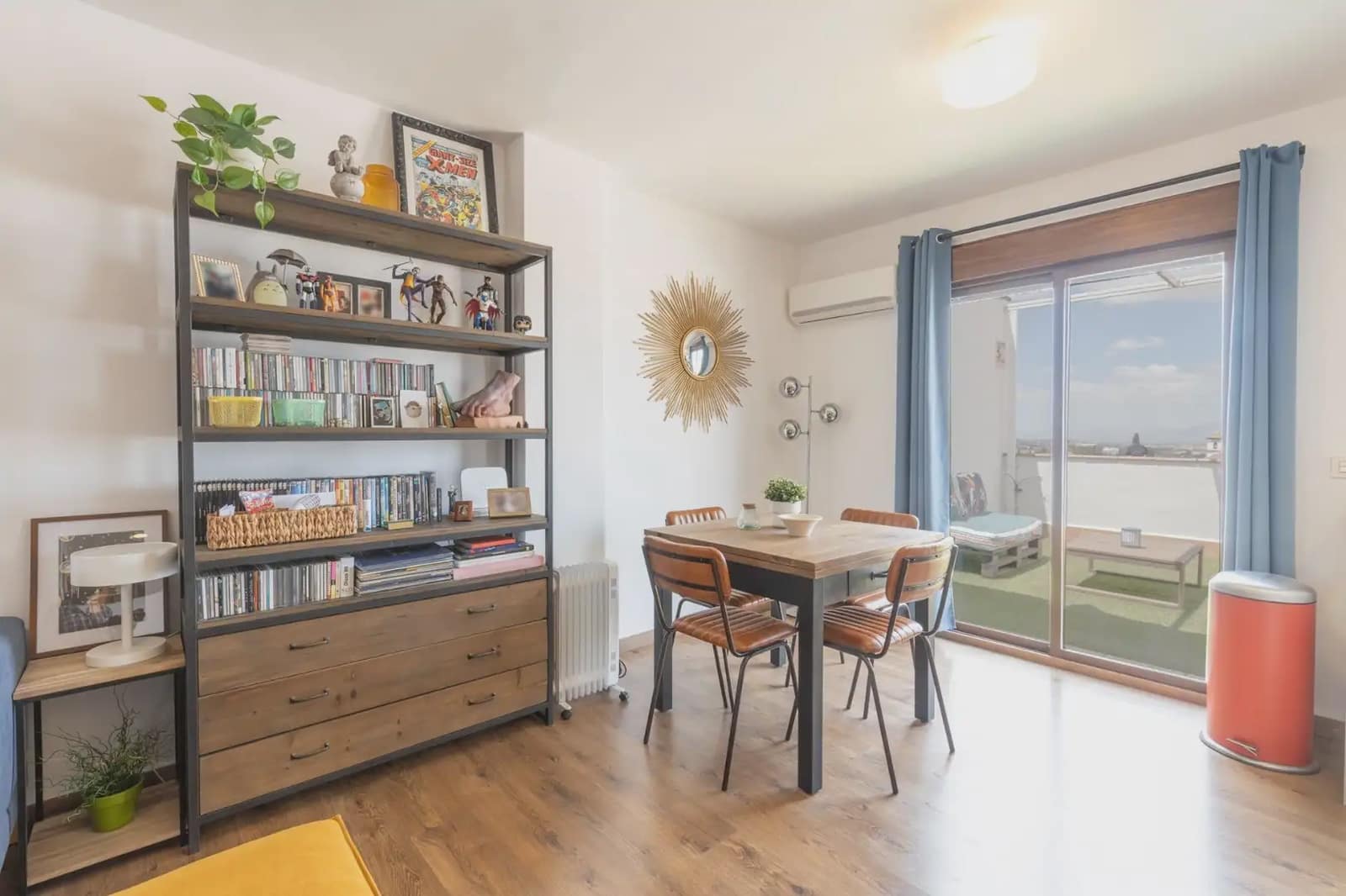 Ático de 2 habitaciones en La Zubia en venta con garaje - 265.000 € (Ref: 9904893)