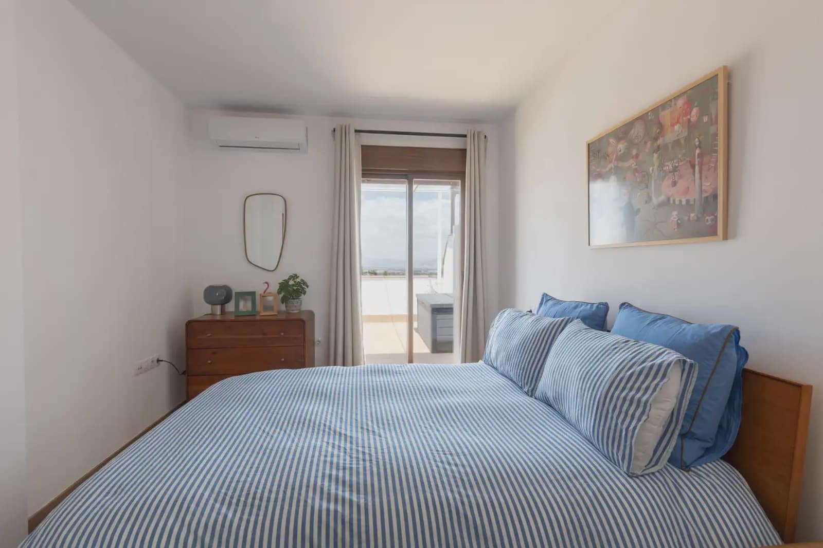 Ático de 2 habitaciones en La Zubia en venta con garaje - 265.000 € (Ref: 9904893)
