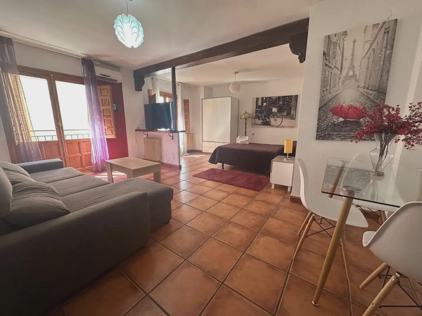 Appartement de 1 chambre à louer à Grenade ville - 700 € (Ref: 9905252)