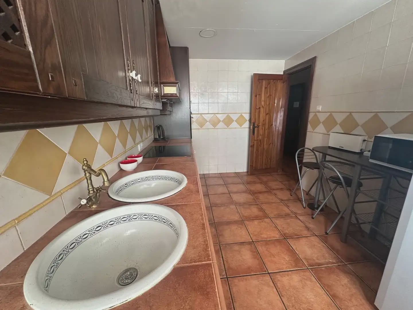 Appartement de 1 chambre à louer à Grenade ville - 700 € (Ref: 9905252)