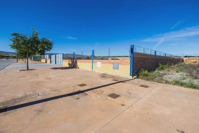 Tontti myytävänä paikassa Escúzar - 310 000 € (Ref: 9905253)