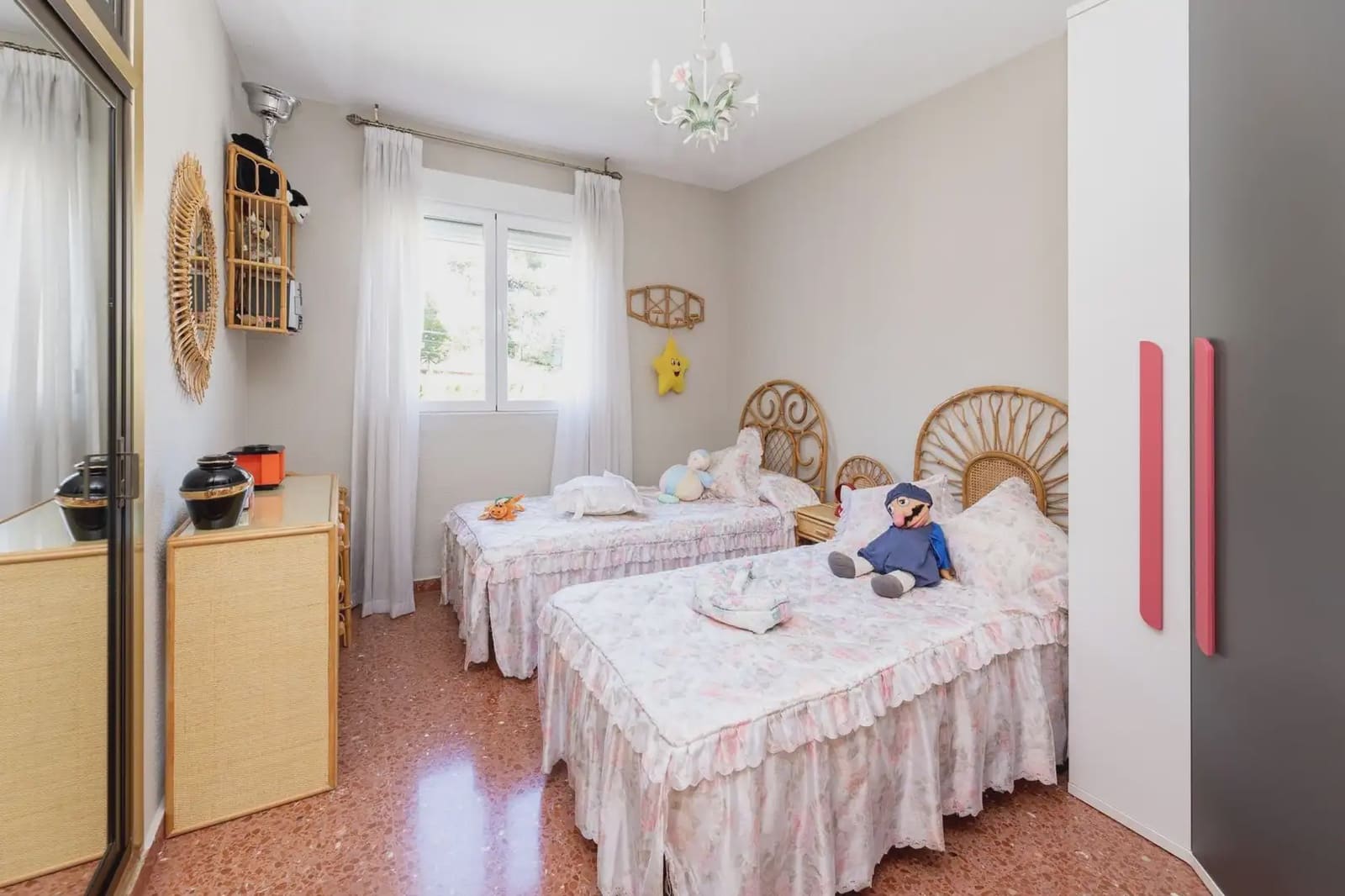 3 camera da letto Villa in vendita in Otura con piscina garage - 359.000 € (Rif: 9905255)
