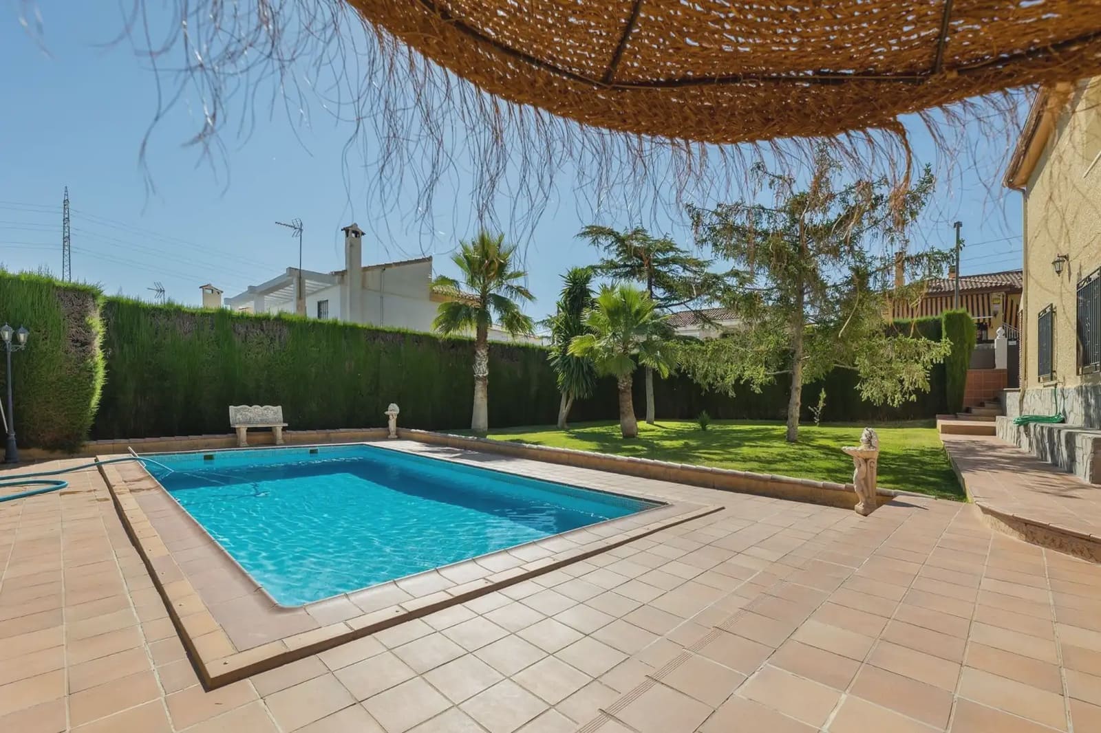 3 camera da letto Villa in vendita in Otura con piscina garage - 359.000 € (Rif: 9905255)