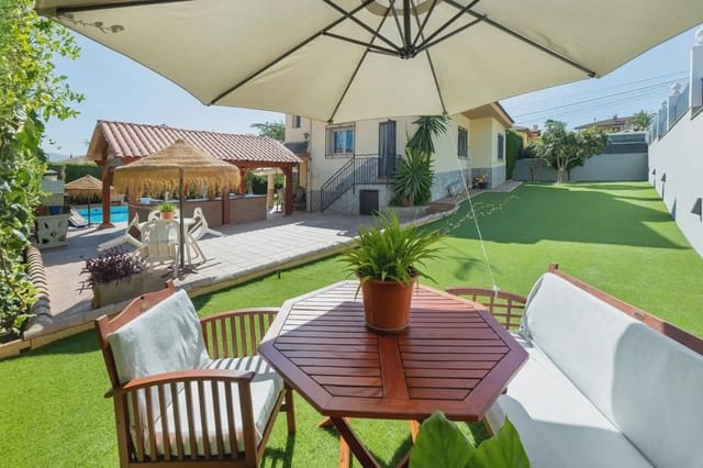 3 camera da letto Villa in vendita in Otura con piscina garage - 359.000 € (Rif: 9905255)