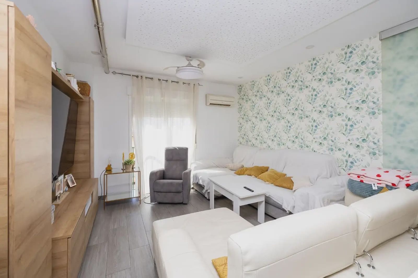 3 slaapkamer Flat te koop in Atarfe met garage - € 165.000 (Ref: 9909737)