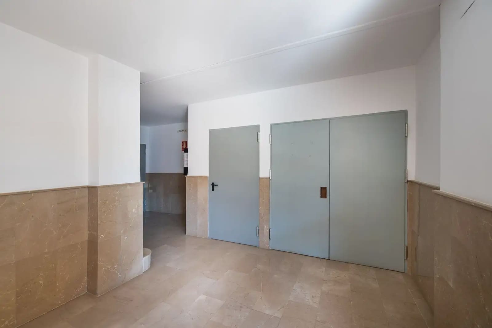 3 slaapkamer Flat te koop in Atarfe met garage - € 165.000 (Ref: 9909737)