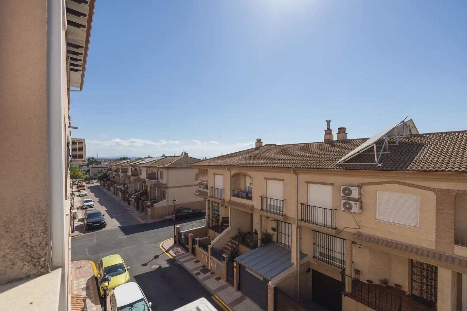 3 slaapkamer Flat te koop in Atarfe met garage - € 165.000 (Ref: 9909737)