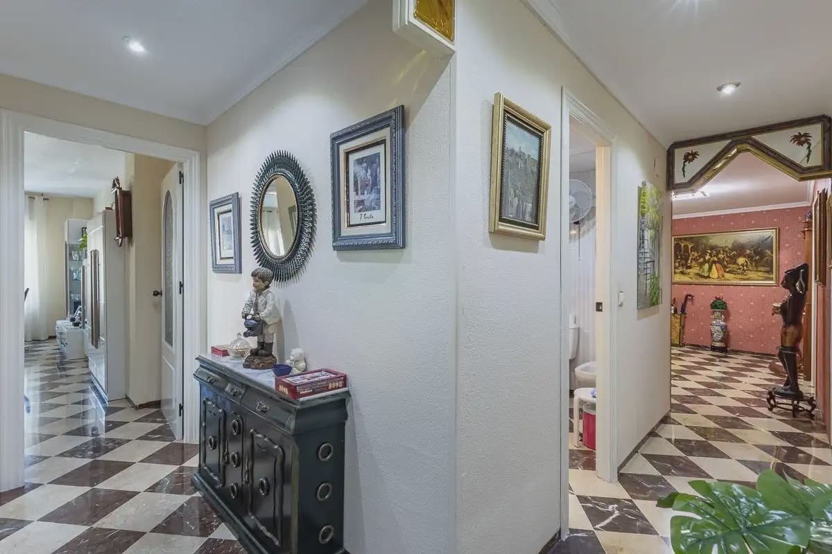 4 slaapkamer Flat te koop in Cenes de la Vega met zwembad garage - € 219.000 (Ref: 9909738)