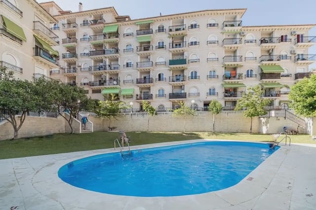 4 slaapkamer Flat te koop in Cenes de la Vega met zwembad garage - € 219.000 (Ref: 9909738)