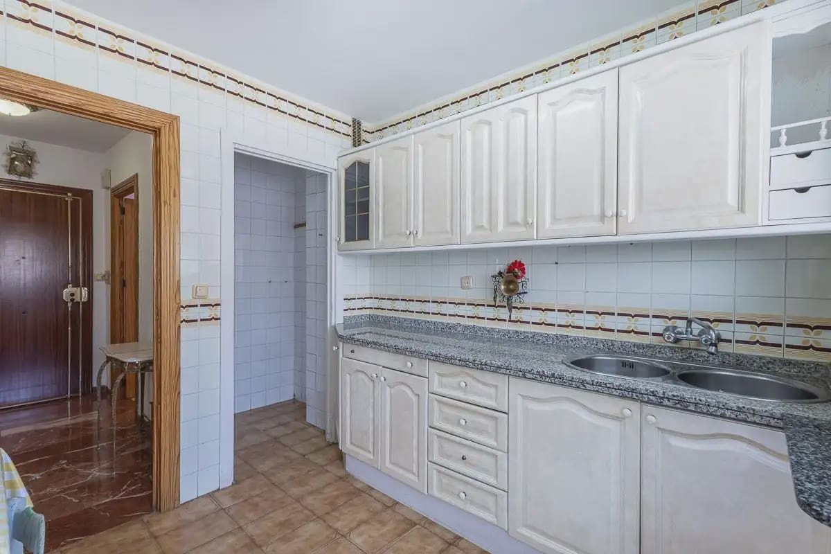 3 sypialnia Mieszkanie na sprzedaż w Miasto Grenada - 280 000 € (Ref: 9911689)