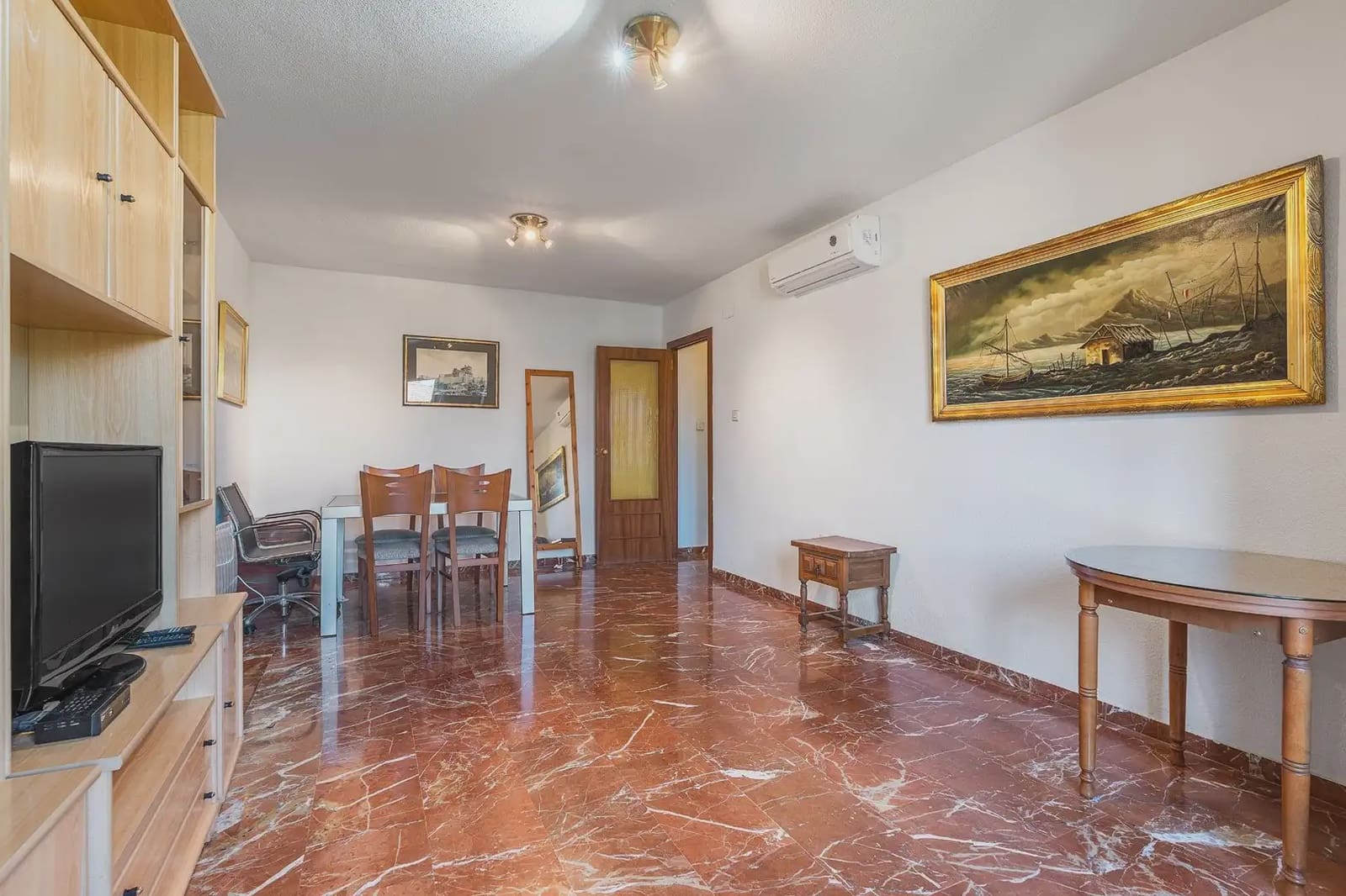 2 soveværelse Lejlighed til salg i Granada by - € 245.000 (Ref: 9911835)