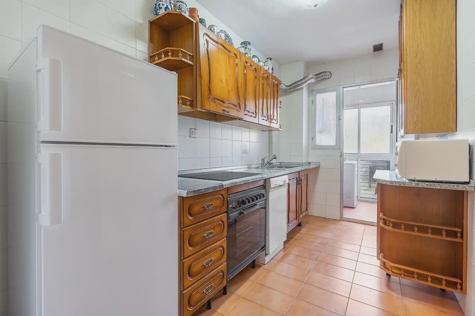 2 soveværelse Lejlighed til salg i Granada by - € 245.000 (Ref: 9911835)