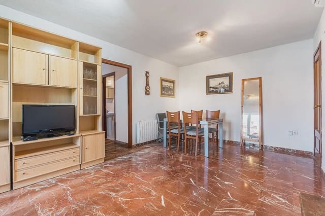 2 soveværelse Lejlighed til salg i Pajaritos - Plaza de Toros, Granada by - € 245.000 (Ref: 9911835)