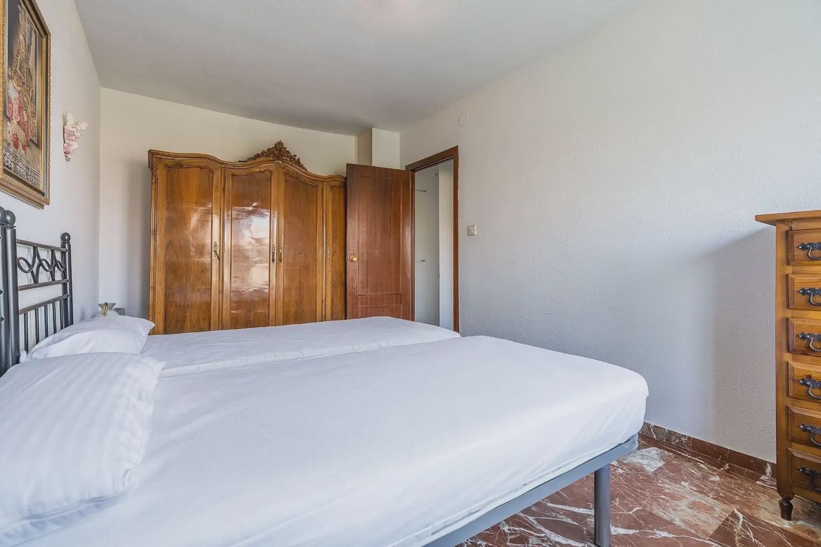 2 soveværelse Lejlighed til salg i Granada by - € 245.000 (Ref: 9911835)