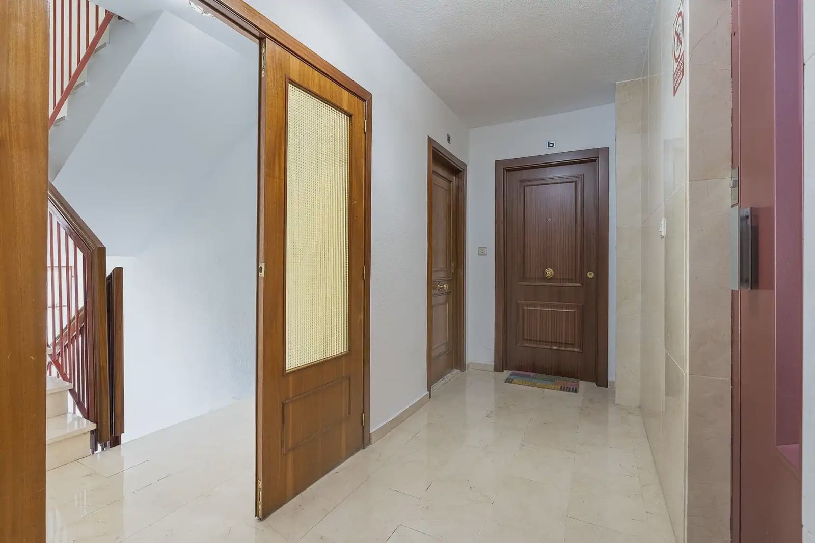 2 soveværelse Lejlighed til salg i Granada by - € 245.000 (Ref: 9911835)