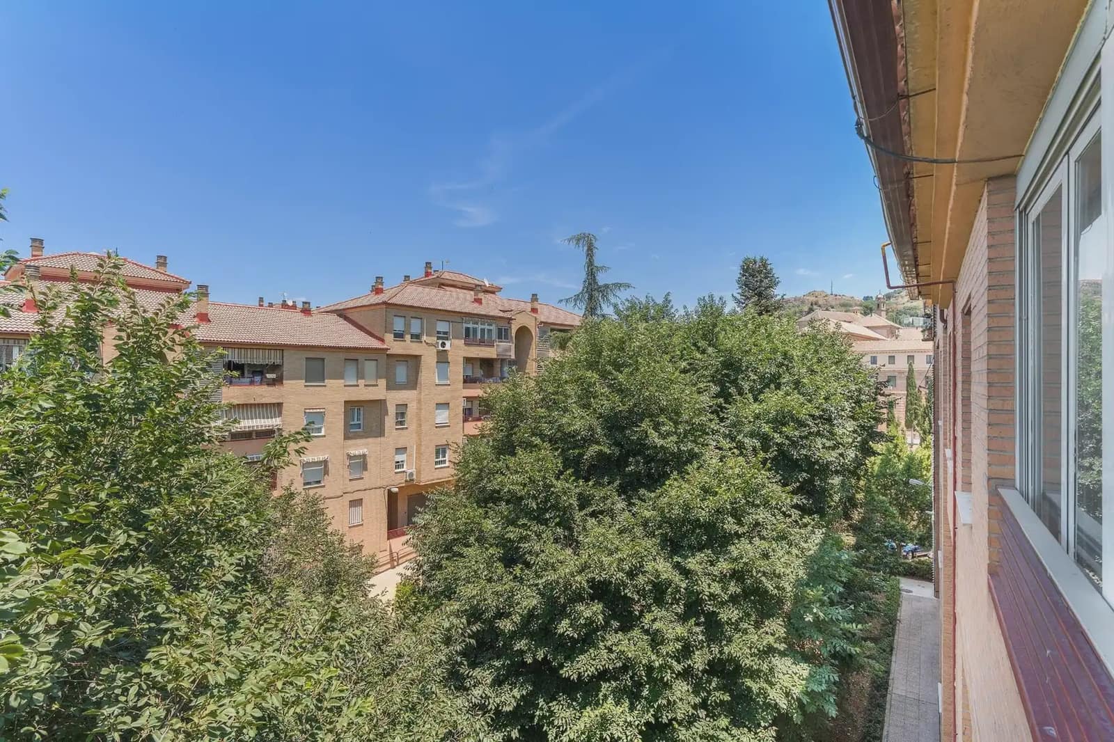 2 soveværelse Lejlighed til salg i Granada by - € 245.000 (Ref: 9911835)