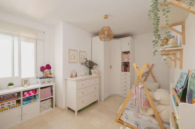 2 camera da letto Appartamento in vendita in Churriana de la Vega con garage - 175.000 € (Rif: 9911836)