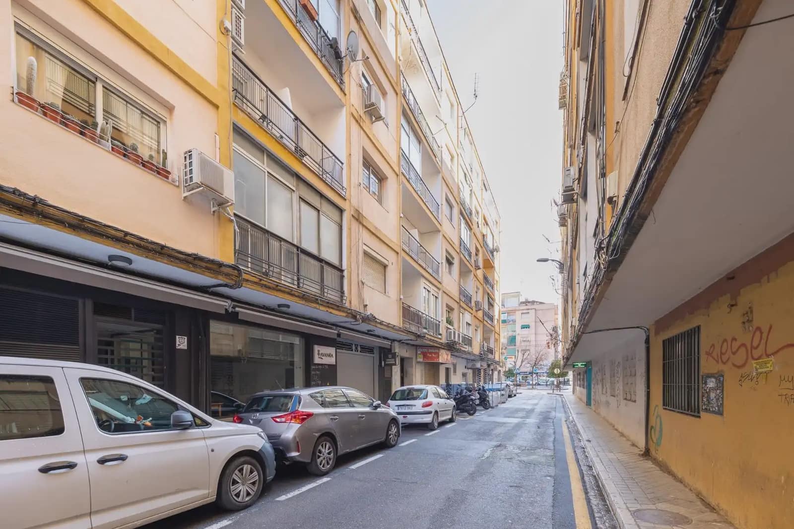 3 quarto Apartamento para venda em Granada cidade - 197 000 € (Ref: 9912229)