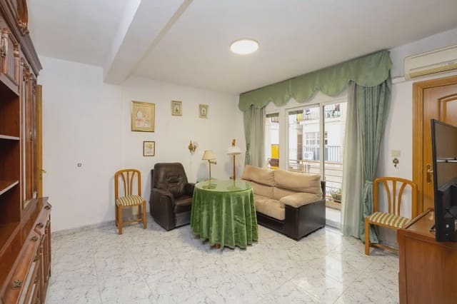 3 sovrum Lägenhet till salu i Camino de Ronda - Rosaleda, Granada stad - 259 000 € (Ref: 9912230)