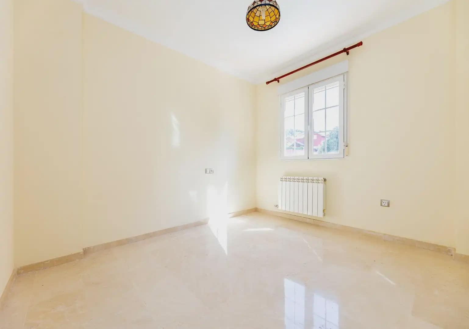 5 camera da letto Villa in vendita in Dilar con piscina garage - 390.000 € (Rif: 9912231)