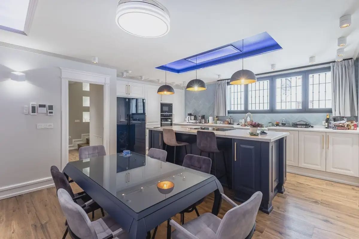 Casa de 5 habitaciones en Granada ciudad en venta con piscina garaje - 1.495.000 € (Ref: 9914983)