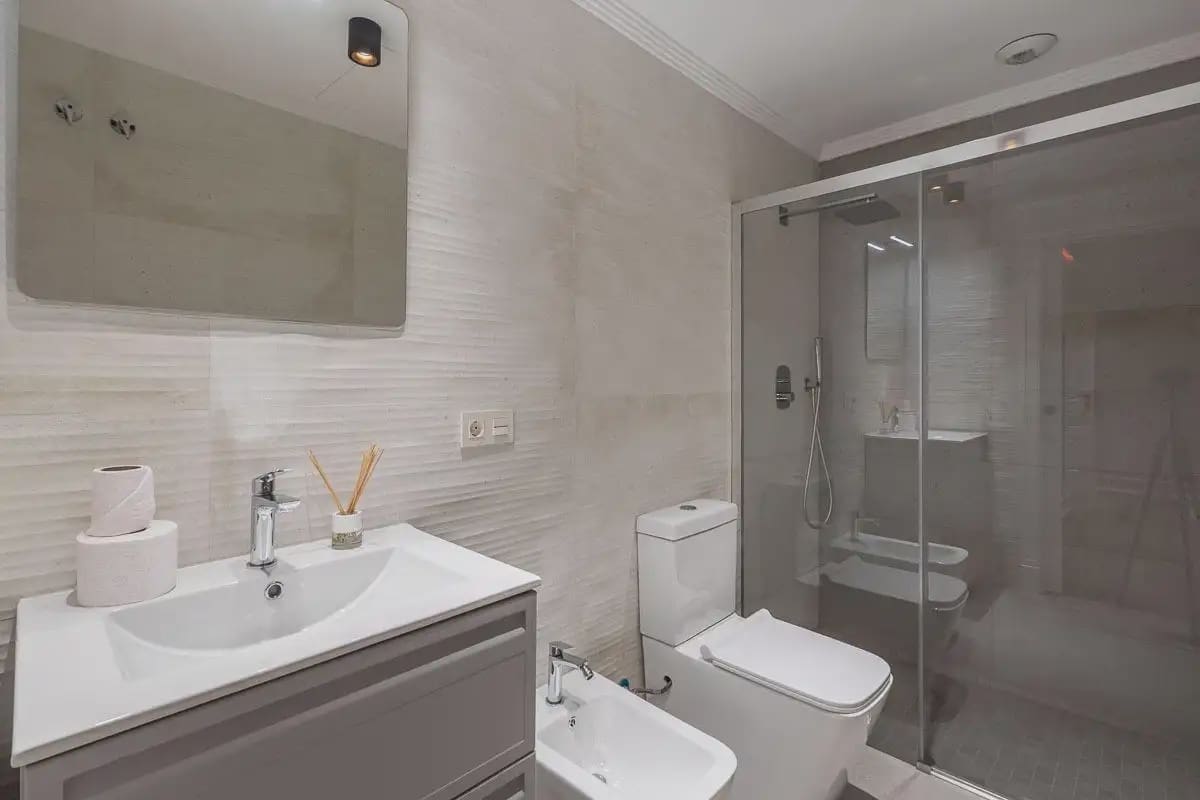 Casa de 5 habitaciones en Granada ciudad en venta con piscina garaje - 1.495.000 € (Ref: 9914983)