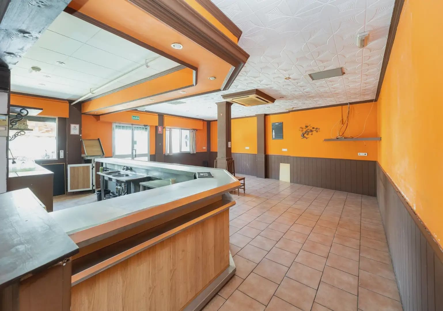Restaurant/Bar til salg i Monachil - € 299.900 (Ref: 9914985)