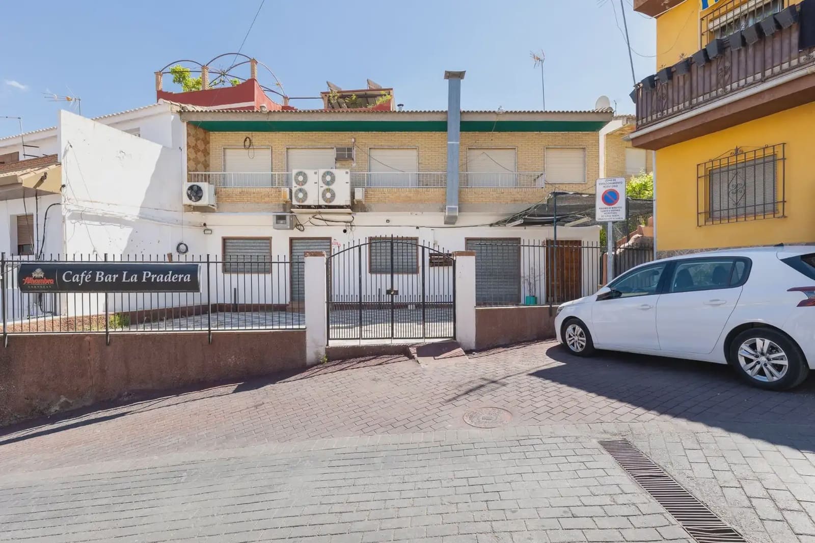 Restaurant/Bar til salg i Monachil - € 299.900 (Ref: 9914985)