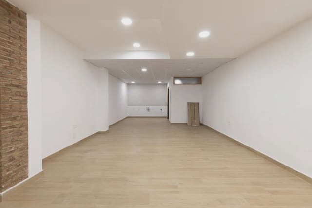 Erhverv til salg i Centro - Sagrario, Granada by - € 165.000 (Ref: 9915075)