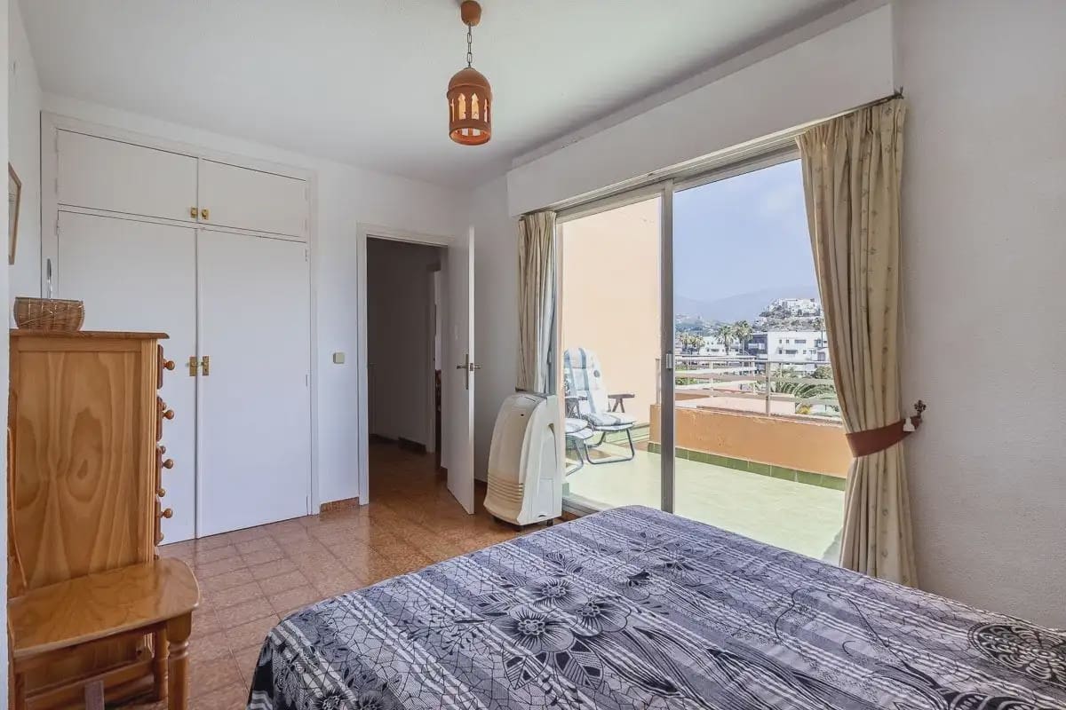 3 sypialnia Apartament na sprzedaż w Salobrena z basenem - 273 000 € (Ref: 9915076)