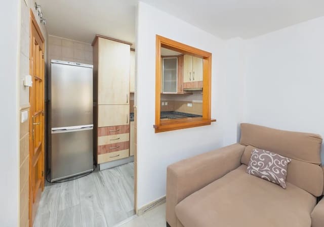 2 makuuhuone Asunto myytävänä paikassa Monachil - 114 900 € (Ref: 9915133)