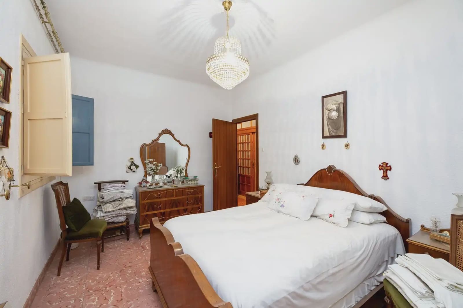 6 bedroom Townhouse for sale in Santa Fe - € 160,000 (Ref: 9921165)