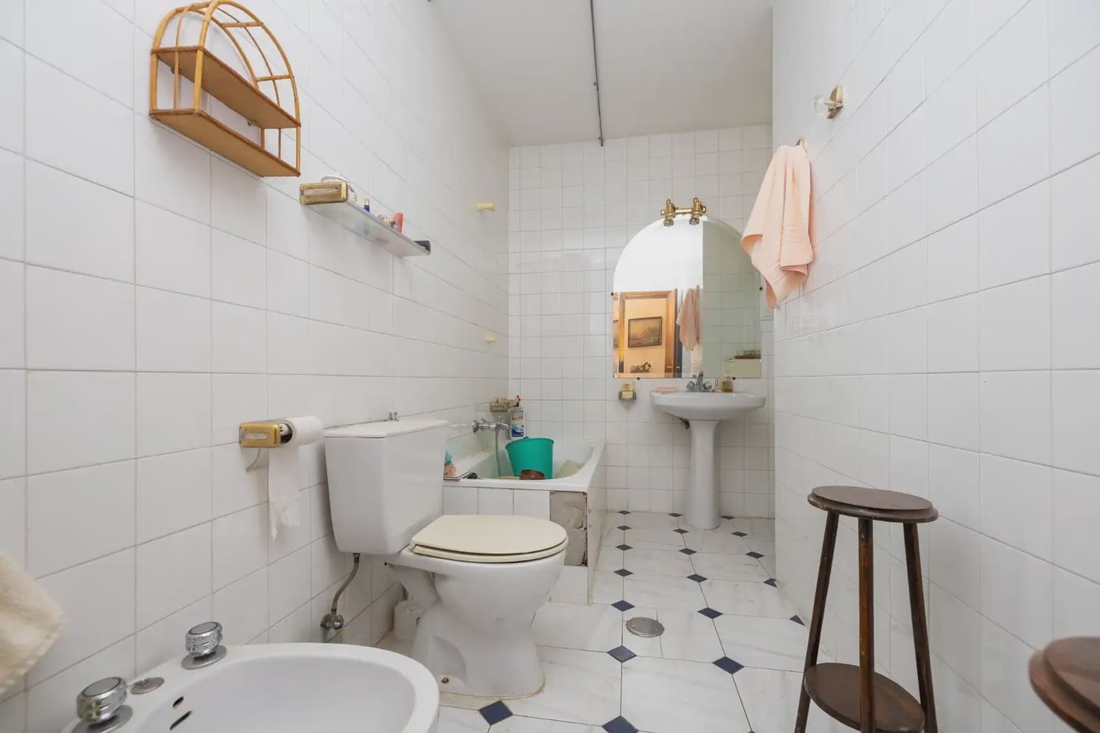 6 bedroom Townhouse for sale in Santa Fe - € 160,000 (Ref: 9921165)