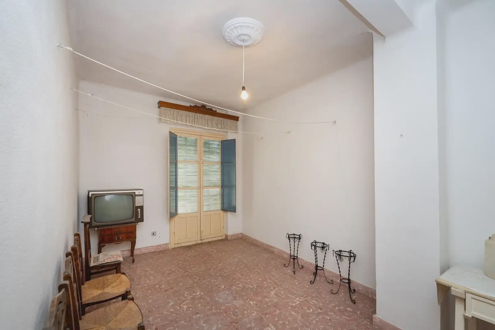 6 bedroom Townhouse for sale in Santa Fe - € 160,000 (Ref: 9921165)