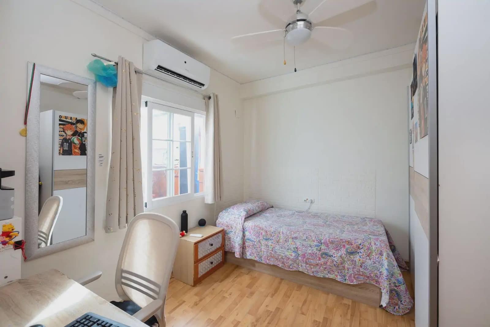 4 soveværelse Byhus til salg i Granada by med garage - € 300.000 (Ref: 9921166)