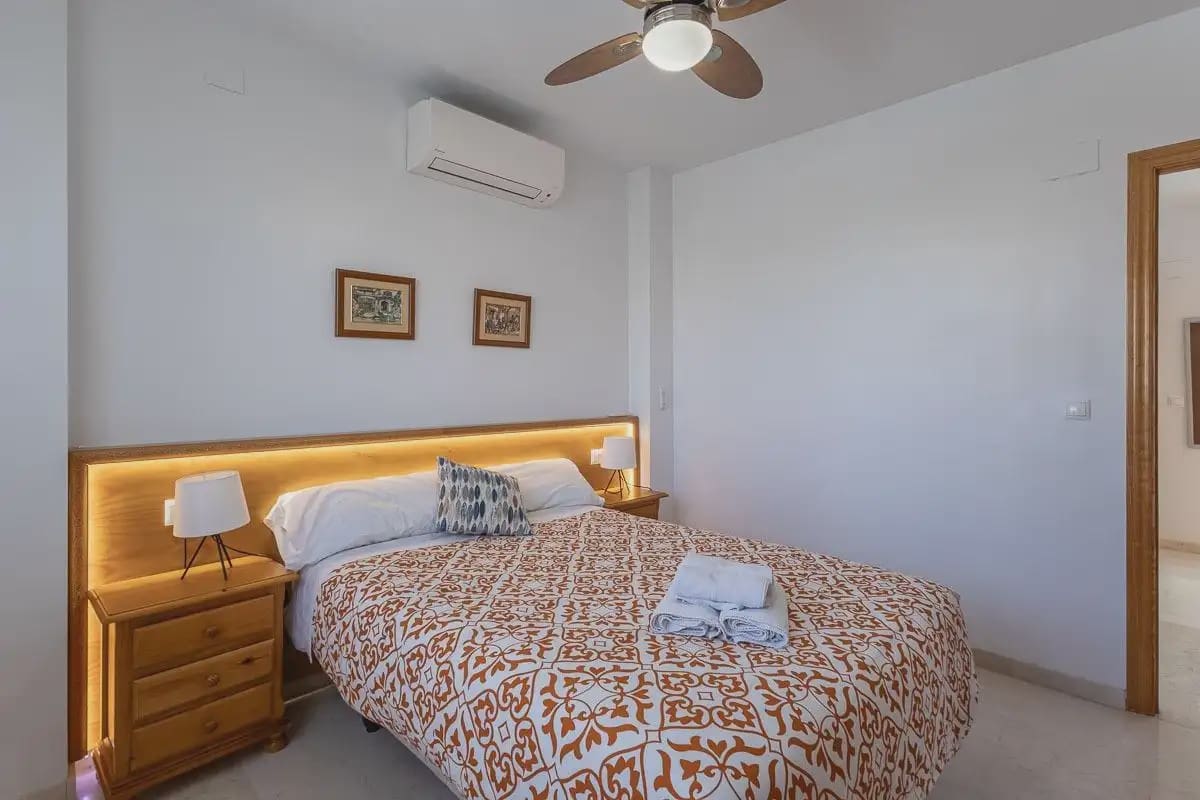 4 camera da letto Villa in vendita in Huetor Vega con piscina garage - 650.000 € (Rif: 9921167)