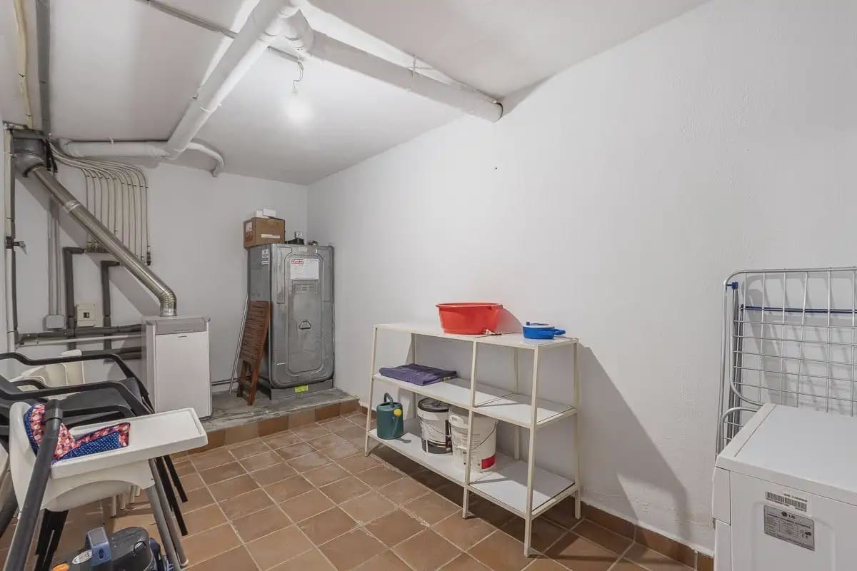 4 camera da letto Villa in vendita in Huetor Vega con piscina garage - 650.000 € (Rif: 9921167)