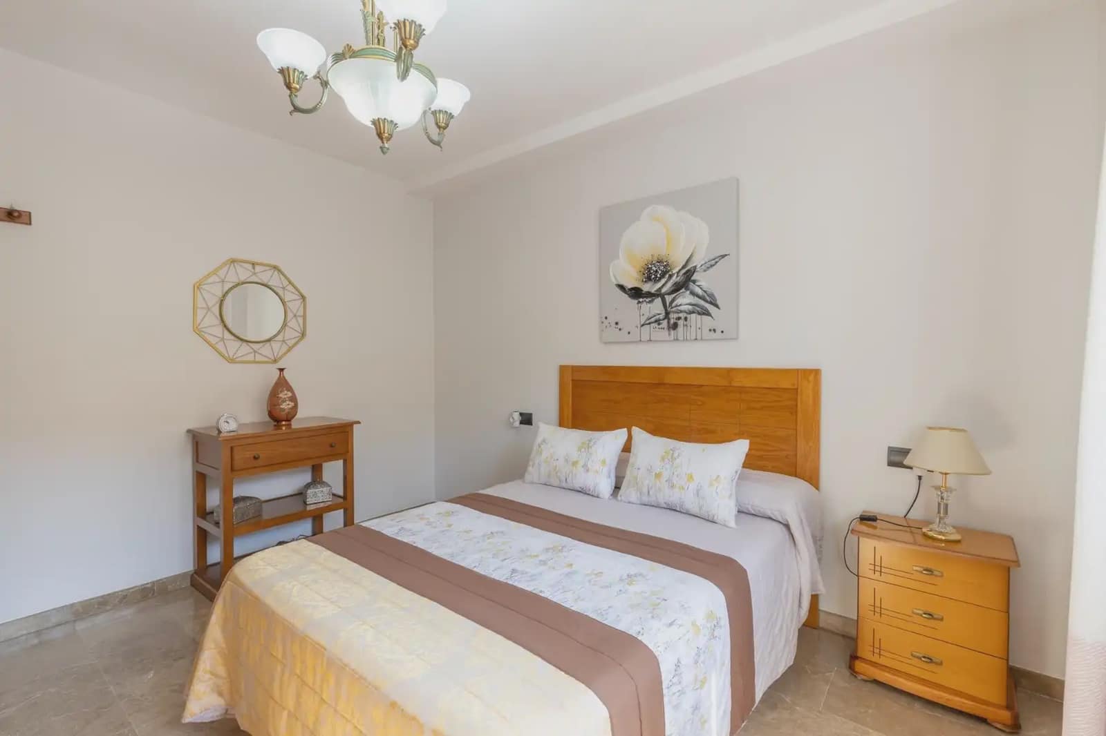 4 bedroom Townhouse for sale in Armilla with garage - € 365,000 (Ref: 9922689)