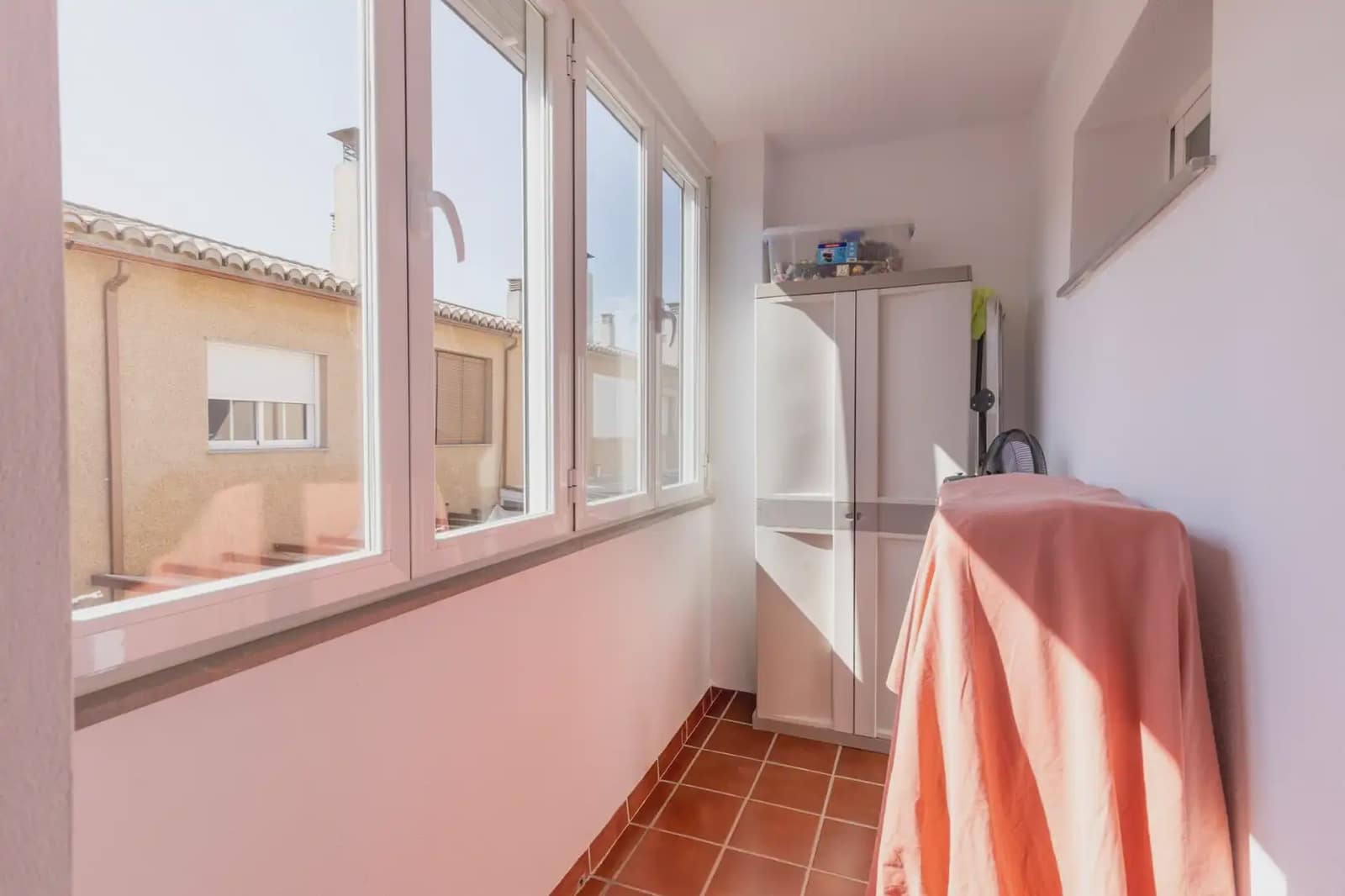 4 bedroom Townhouse for sale in Armilla with garage - € 365,000 (Ref: 9922689)