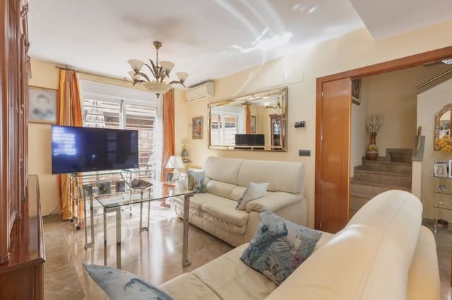 4 sypialnia Dom na sprzedaż w Armilla z garażem - 365 000 € (Ref: 9922689)