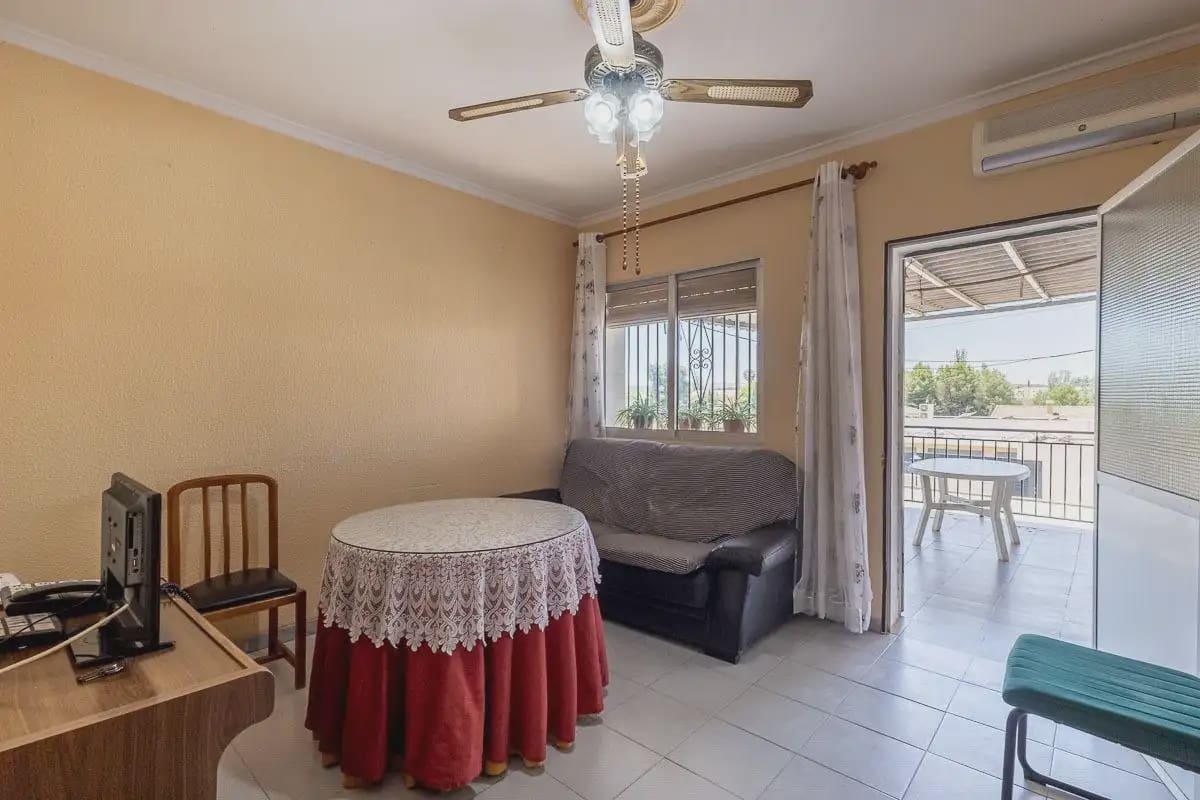 4 bedroom Townhouse for sale in Lachar with garage - € 239,000 (Ref: 9922825)