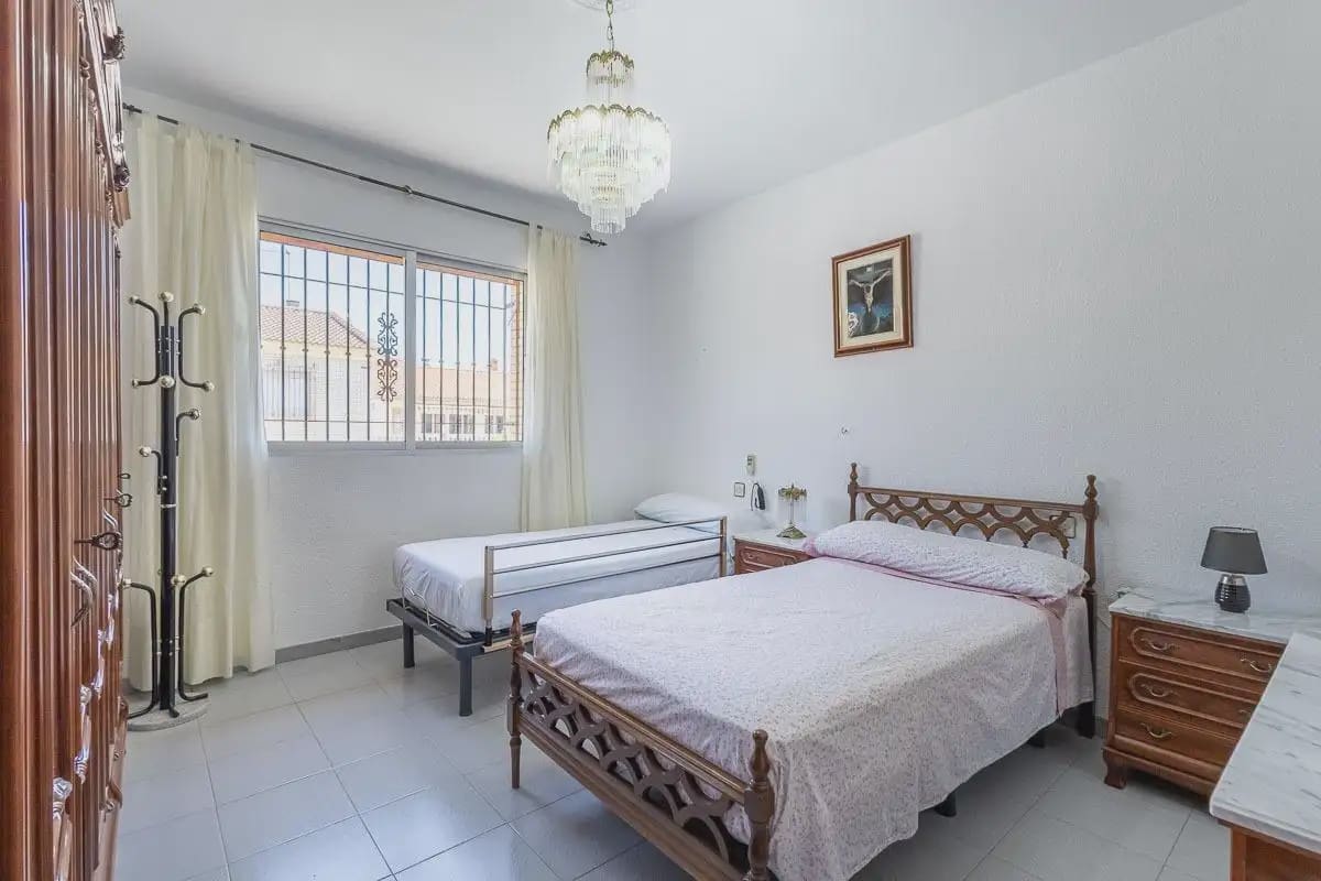 4 bedroom Townhouse for sale in Lachar with garage - € 239,000 (Ref: 9922825)
