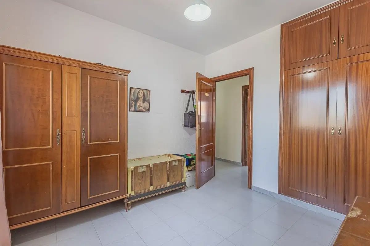 4 bedroom Townhouse for sale in Lachar with garage - € 239,000 (Ref: 9922825)