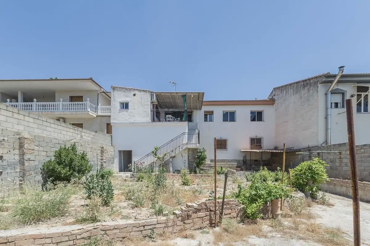 4 bedroom Townhouse for sale in Lachar with garage - € 239,000 (Ref: 9922825)