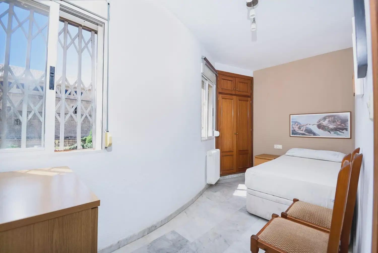 2 soveværelse Lejlighed til salg i Granada by med garage - € 270.000 (Ref: 9923071)