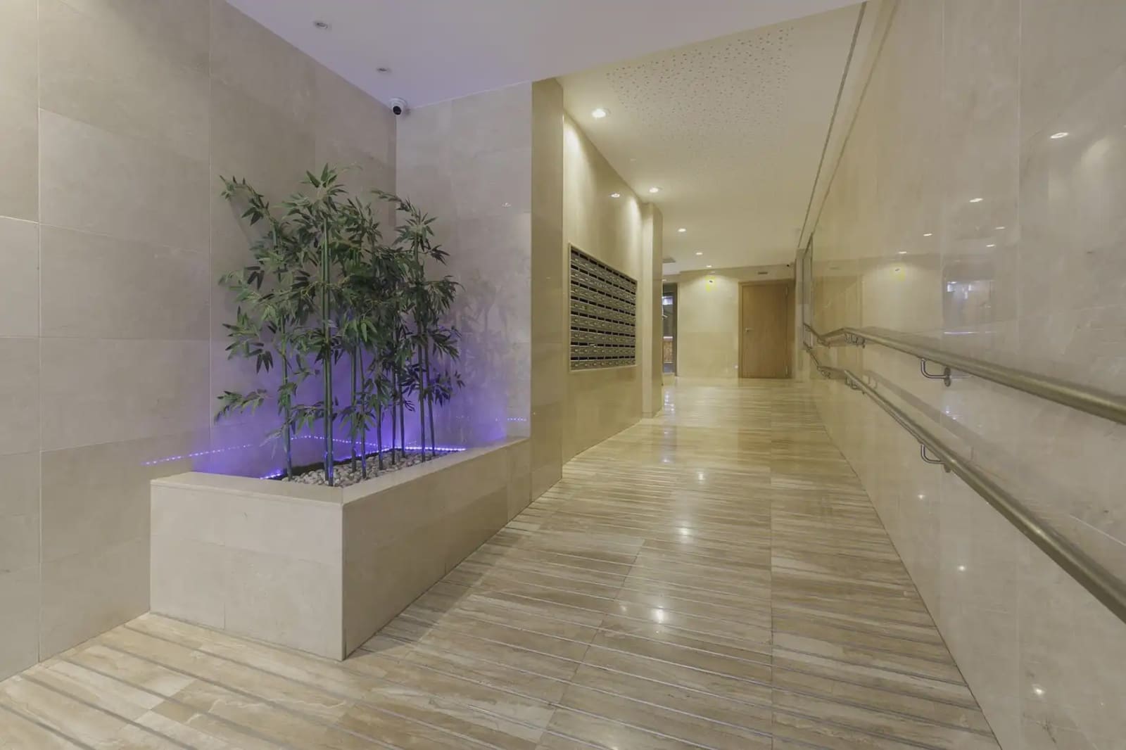 3 soveværelse Lejlighed til salg i Granada by - € 370.000 (Ref: 9924913)